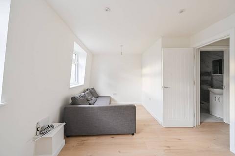 2 bedroom flat to rent, East India Dock Road, E14, Poplar, London, E14