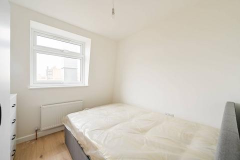 2 bedroom flat to rent, East India Dock Road, E14, Poplar, London, E14