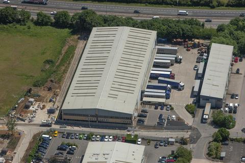Warehouse to rent, Eastways Witham CM8 3YQ