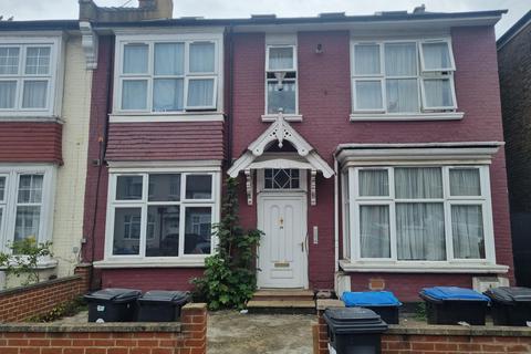 1 bedroom apartment to rent, Sidney Avenue, London, N13