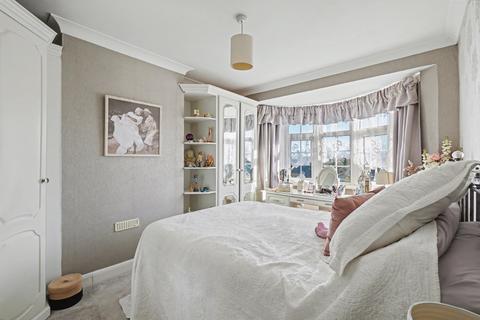 3 bedroom semi-detached house for sale, Grovehurst Road, Kemsley, Sittingbourne, Kent, ME10 2ST