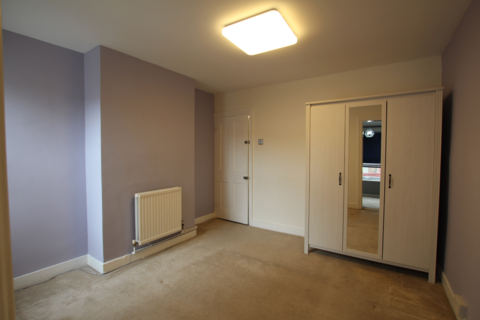 3 bedroom terraced house for sale, Queens Road, Gillingham