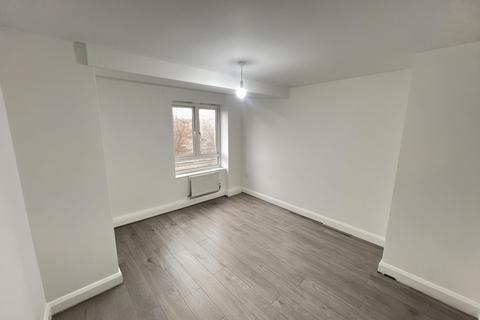 undefined, Flat , Washbourne Court,  Acton Close, London