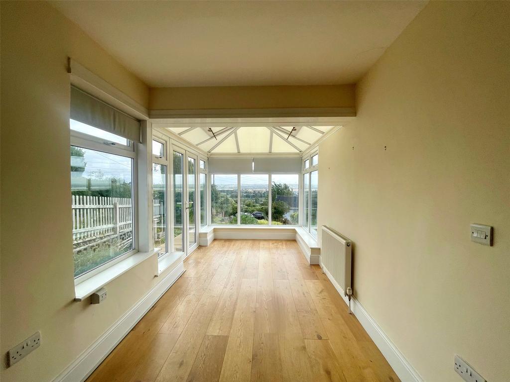 Lounge/Conservatory