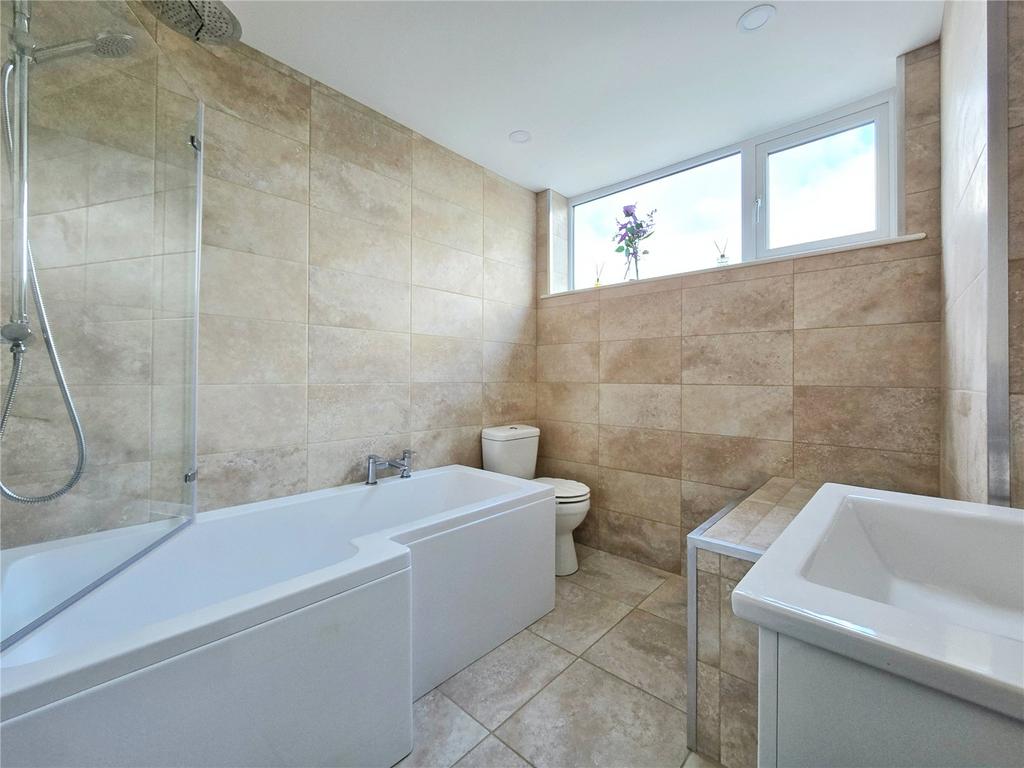 Modern Bathroom