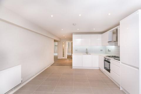 3 bedroom flat to rent, N1