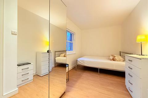 undefined, Pembroke Road, London, W8