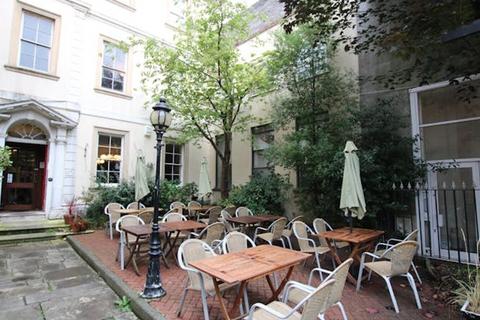 Restaurant to rent, 87 High St Poole BH15 1AH