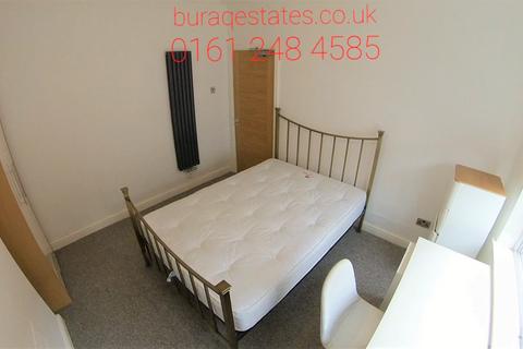 6 bedroom house to rent, 11a Upper West Grove, Manchester M13