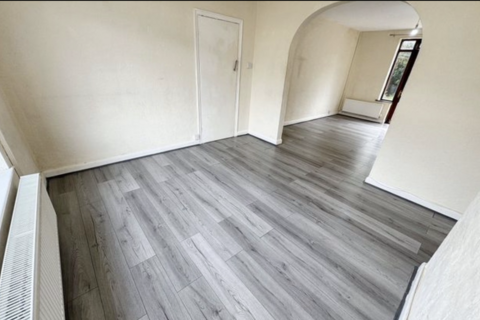 undefined, Waltham Avenue, Leicester LE3