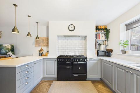 4 bedroom terraced house for sale, Shoveller Drive, Telford TF1