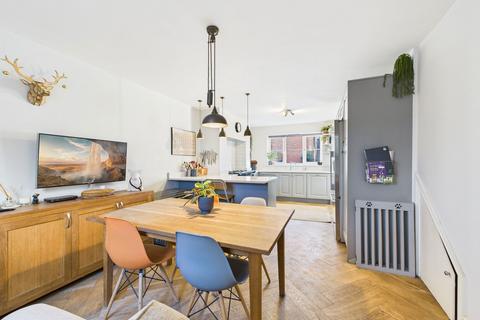 4 bedroom terraced house for sale, Shoveller Drive, Telford TF1