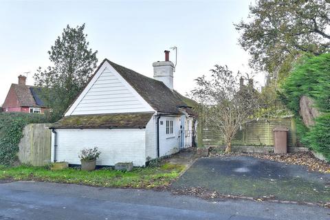 1 bedroom detached bungalow for sale, Catts Hill, Stone