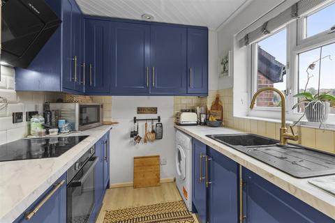 2 bedroom apartment for sale, Kaybridge Close, High Wycombe HP13