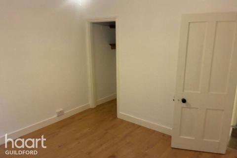 1 bedroom flat to rent, Worplesdon Road, Guildford