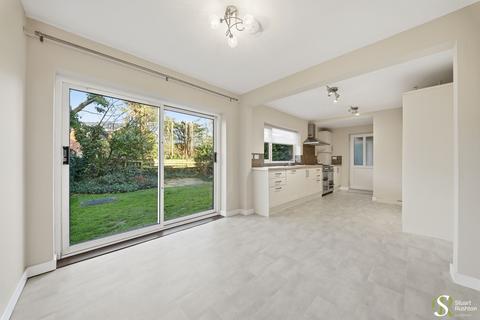 4 bedroom detached house for sale, Lichfield Close, Knutsford, WA16