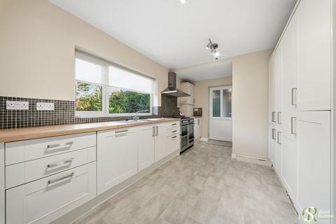 4 bedroom detached house for sale, Lichfield Close, Knutsford, WA16