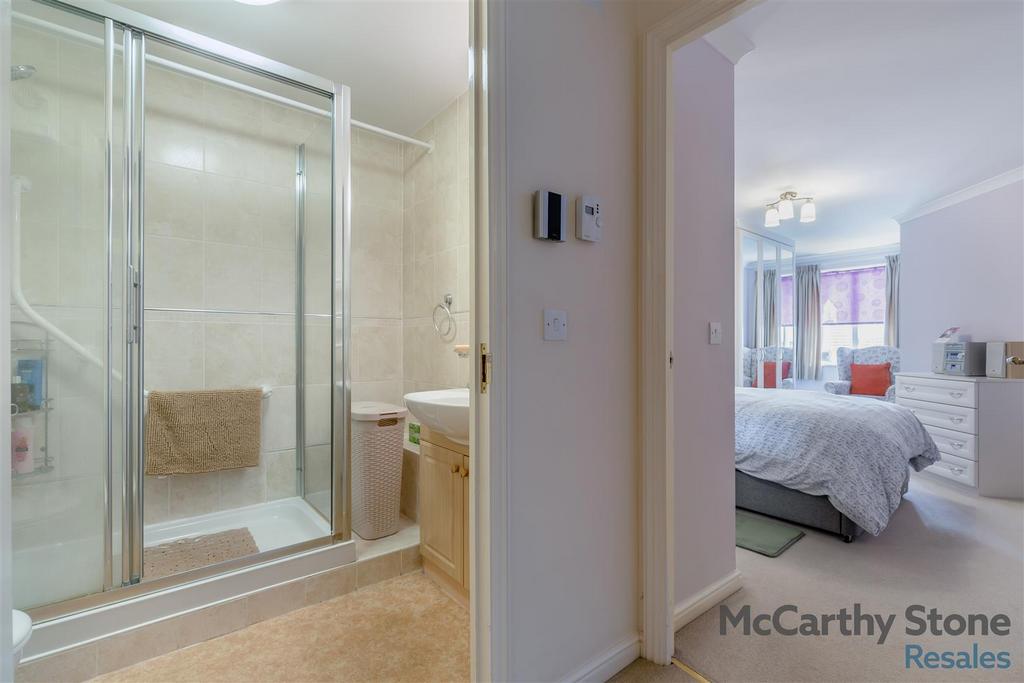 8660513-interior03.jpg