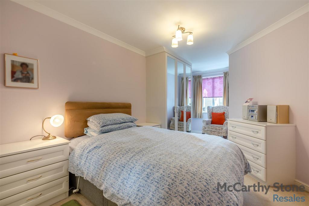 8660513-interior04.jpg