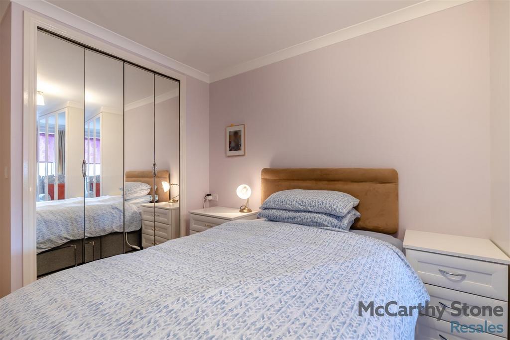 8660513-interior07.jpg