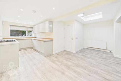 undefined, Norwich Road, Poringland, Norwich