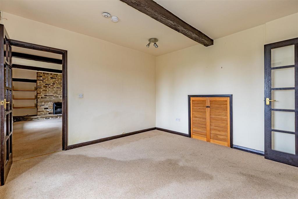 Dining Room-2.jpg