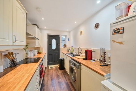 4 bedroom semi-detached house for sale, Oakfield, Mill End, Rickmansworth