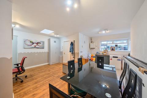 4 bedroom semi-detached house for sale, Oakfield, Mill End, Rickmansworth