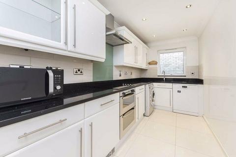2 bedroom flat for sale, Buckley House, Uxbridge Road, W3