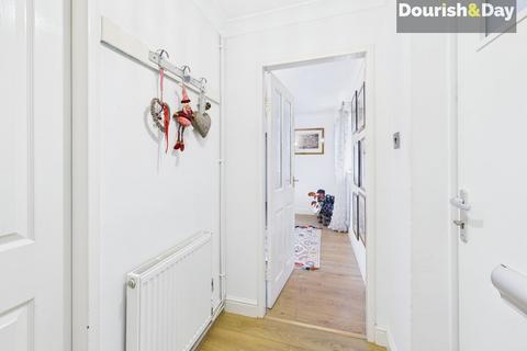 2 bedroom flat for sale, The Uplands, Stafford ST18
