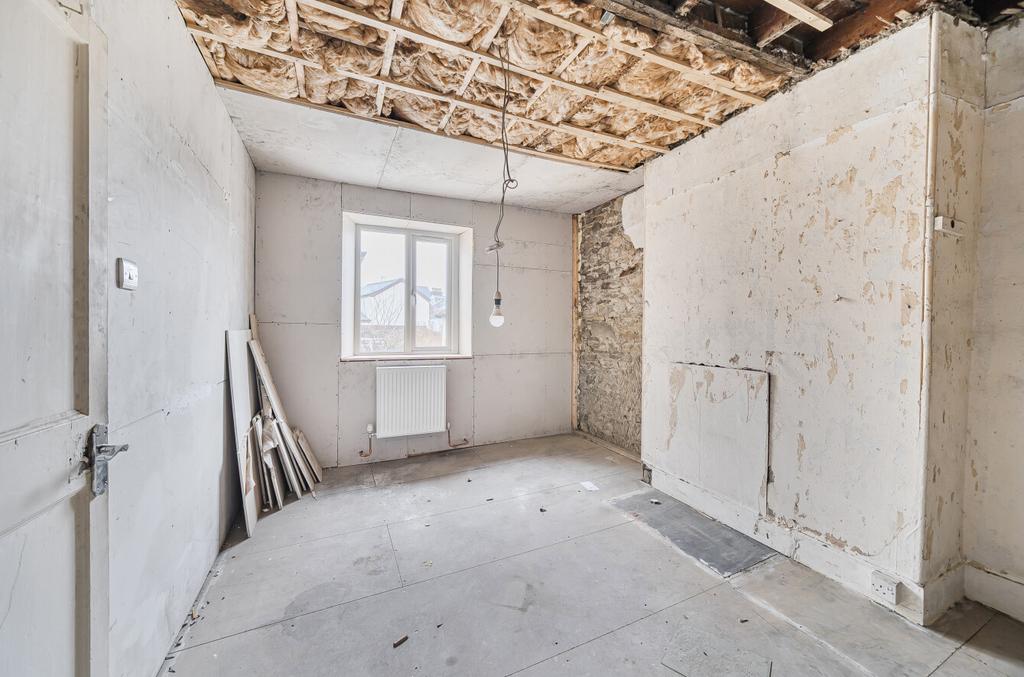 1384880-6-692daec...