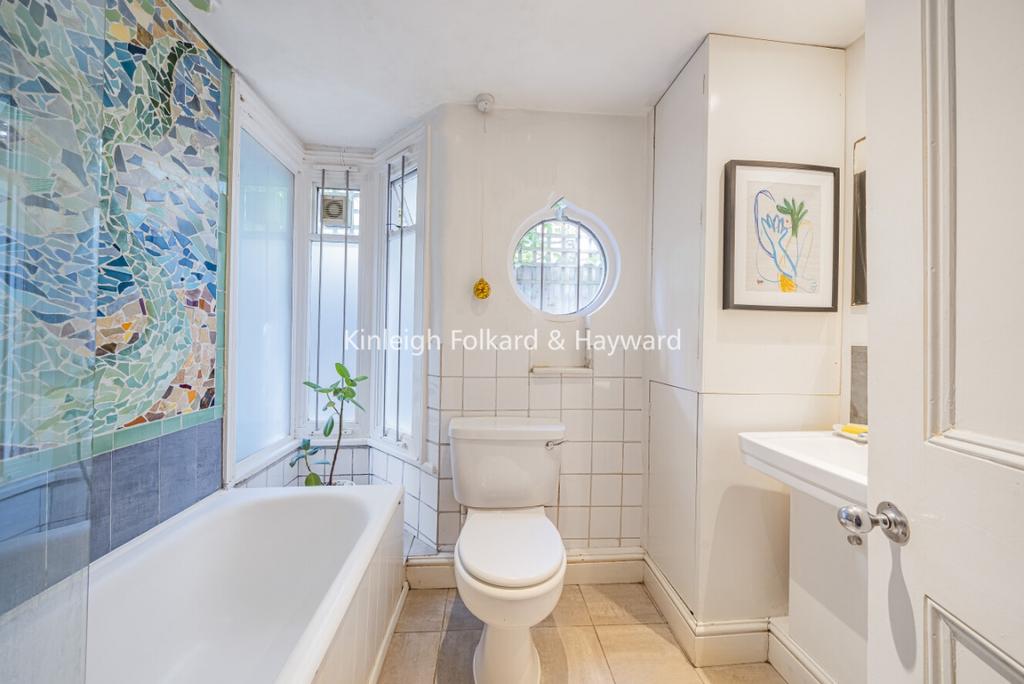 4ea96c83-3a64-42ff-b