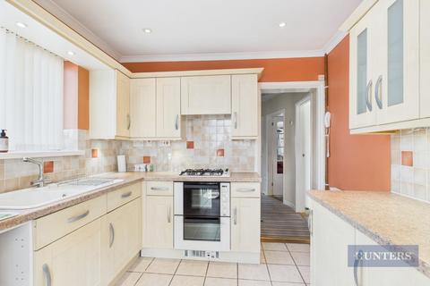 2 bedroom detached bungalow for sale, Queens Crescent, Stubbington