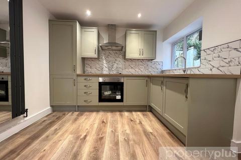 3 bedroom terraced house for sale, Brynhyfryd Terrace, Ferndale, Rhondda Cynon Taff, CF43