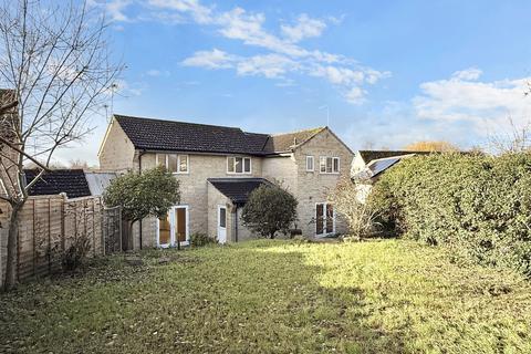 5 bedroom detached house for sale, Squires Road, Watchfield, SN6