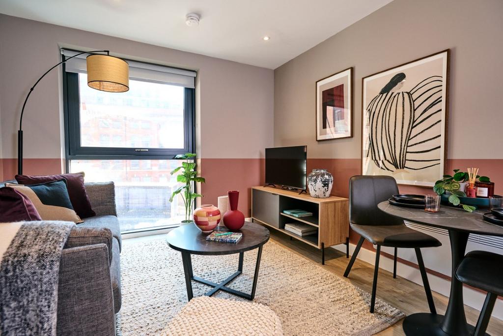 Apartment in Nottingham, Nottinghamshire - View 3