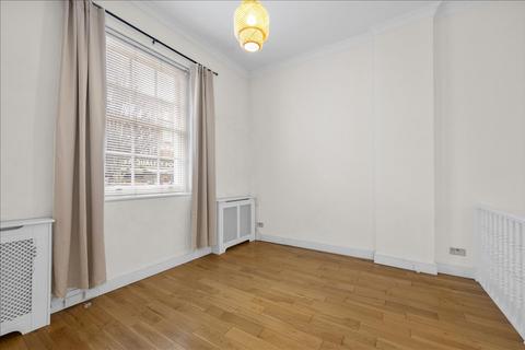 undefined, Clarendon Road, Kensington And Chelsea, W11