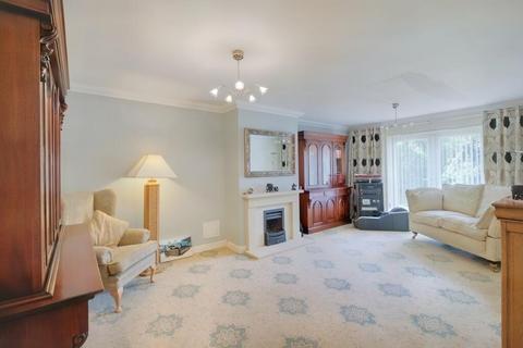 4 bedroom detached house for sale, Simons Close, Broughton Hackett, Worcester, WR7