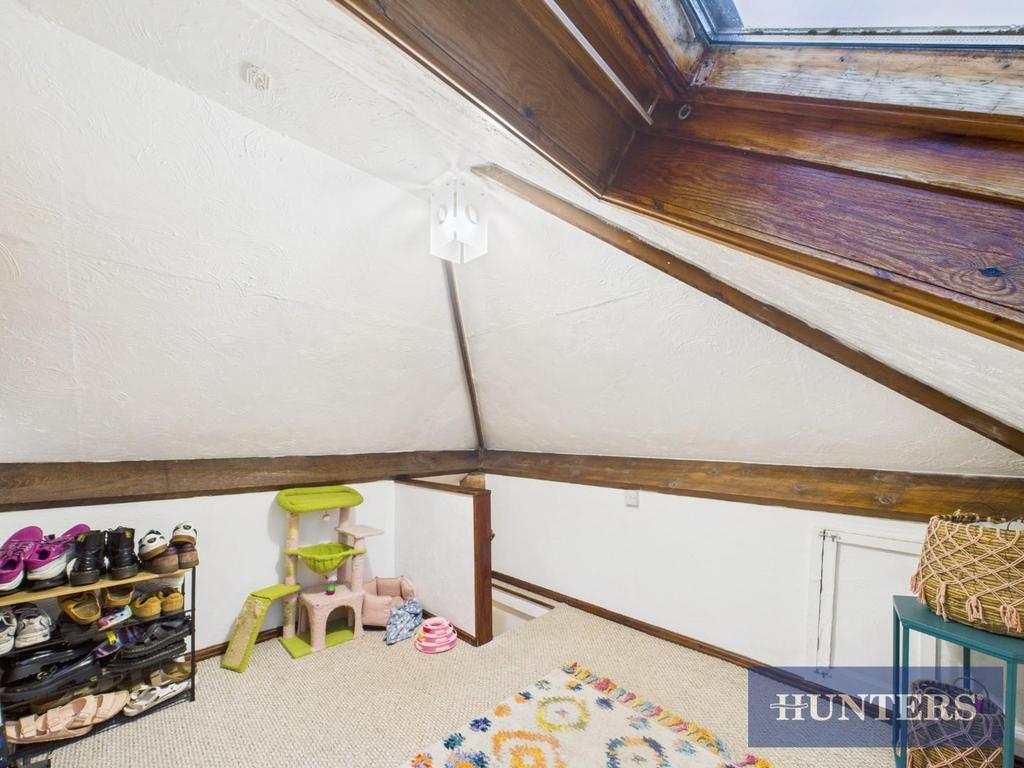 CAM01494 G0-PR0477-STILL013.jpg