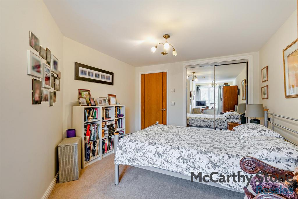 8671075-interior10-800.jpg