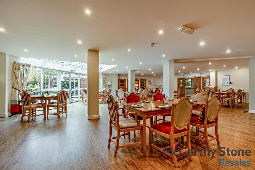 8671075-interior16-800.jpg