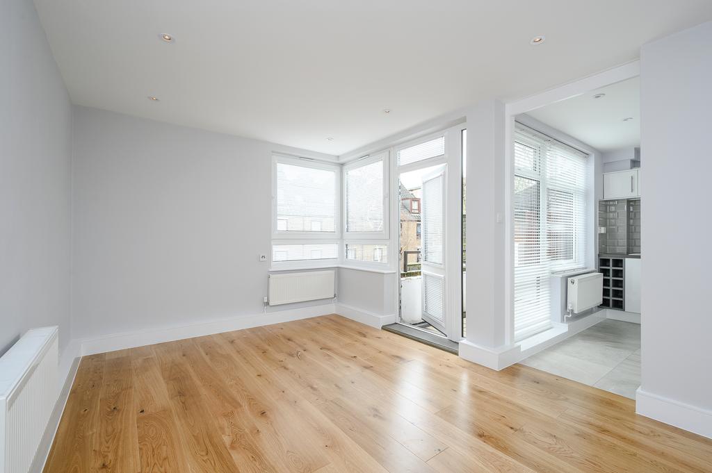 7 Manningtree Close-