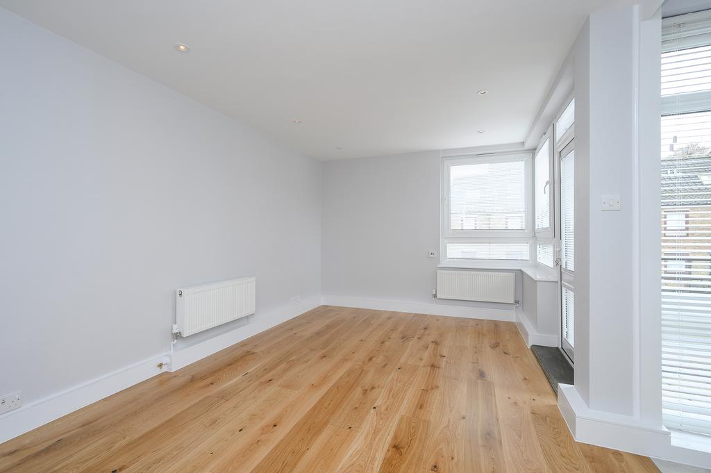 7 Manningtree Close-