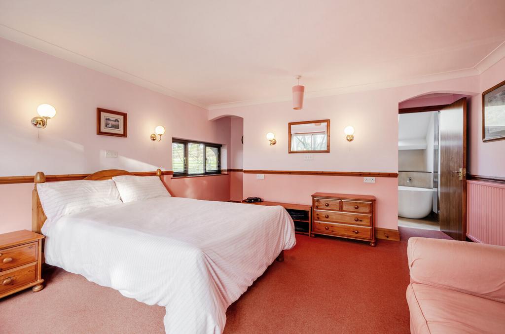 1388652-6-693af29...