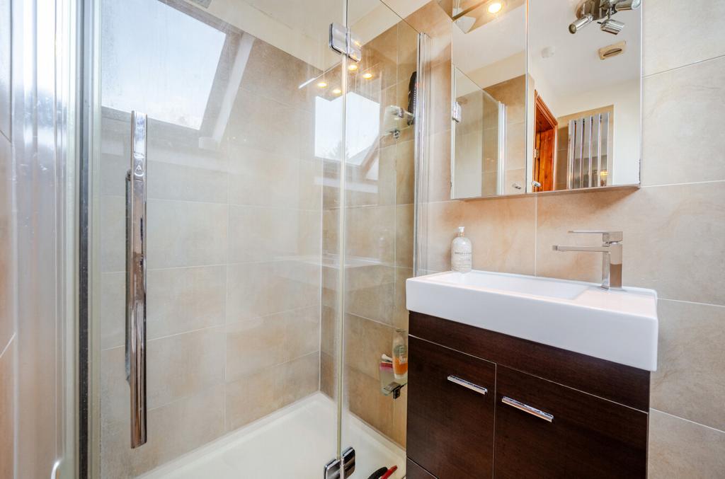 1388652-8-693af30...