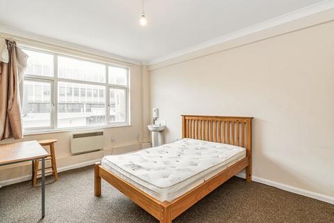 undefined, 20a Eden Street, Surrey KT1