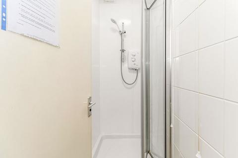 undefined, 20a Eden Street, Surrey KT1