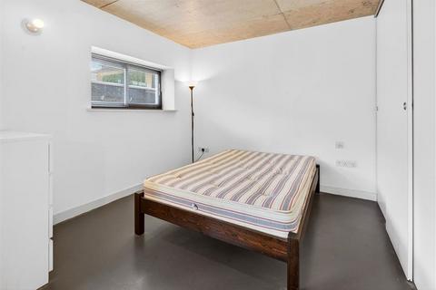 1 bedroom flat to rent, Great Suffolk Street, London SE1