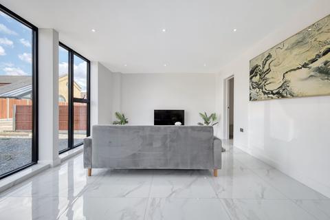 4 bedroom detached house for sale, Great Warley Street, Great Warley, Brentwood CM13