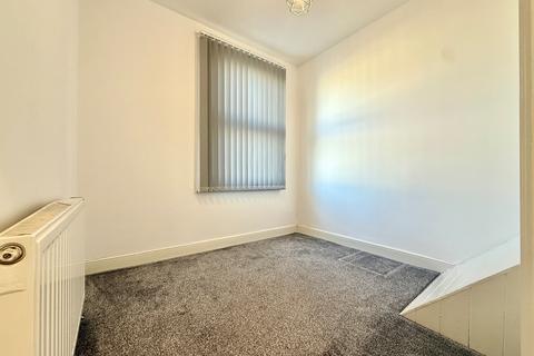 undefined, Romford RM1